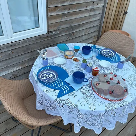 Bed & Breakfast La Maison Du Canal De Rompsay - 5 Min De La Rochelle Périgny
